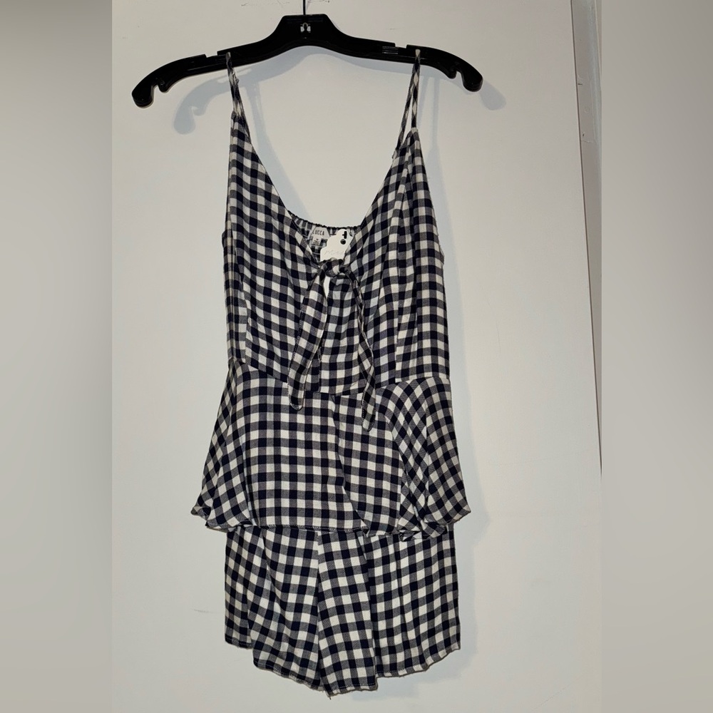 NWT Lucca couture romper size M